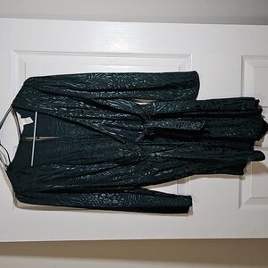 H&M Emerald Green Leopard Wrap Long Sleeve Shorts Romper Size 6